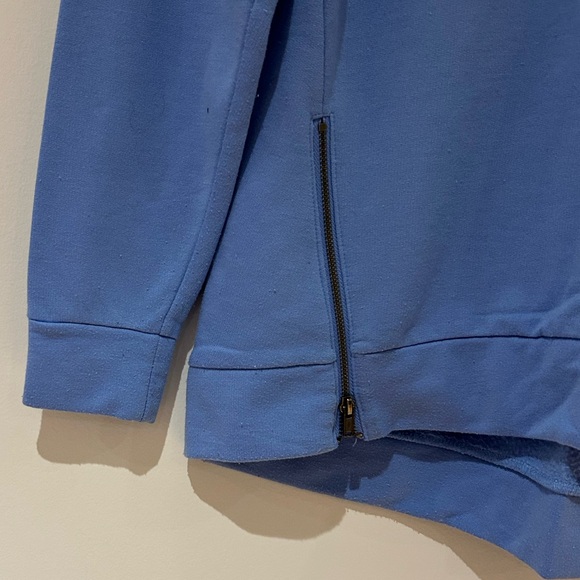 Banana republic blue sweatshirt with zip designs size-XS - Picture 4 of 5